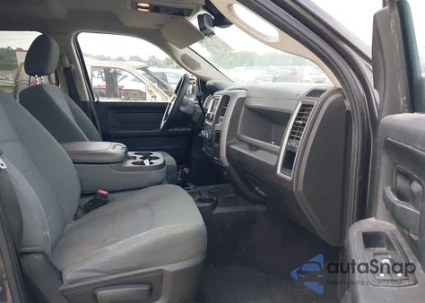 2016 Ram 2500 Tradesman из США, поврежденный, VIN 3C6UR5HJ8GG337045